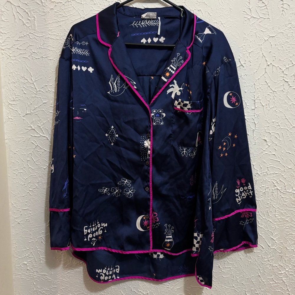 Urban Outfitters Navy Top with Pink and Cream Accents